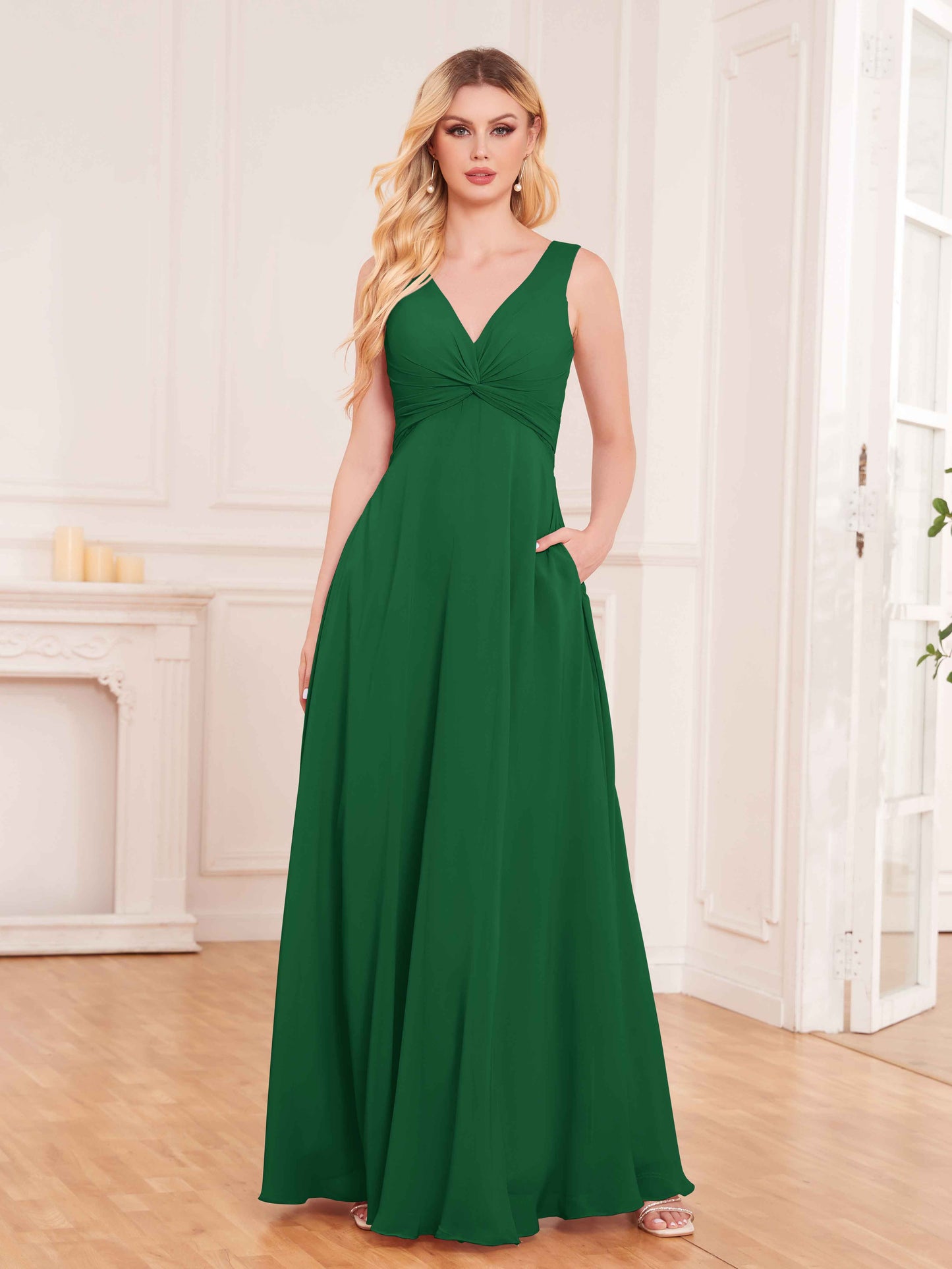 Elegant Pleated Sleeveless Chiffon Bridesmaid Dresses UK With Pockets