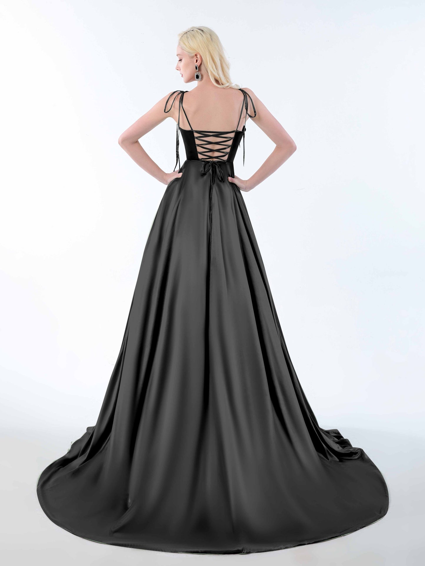 #color_Black