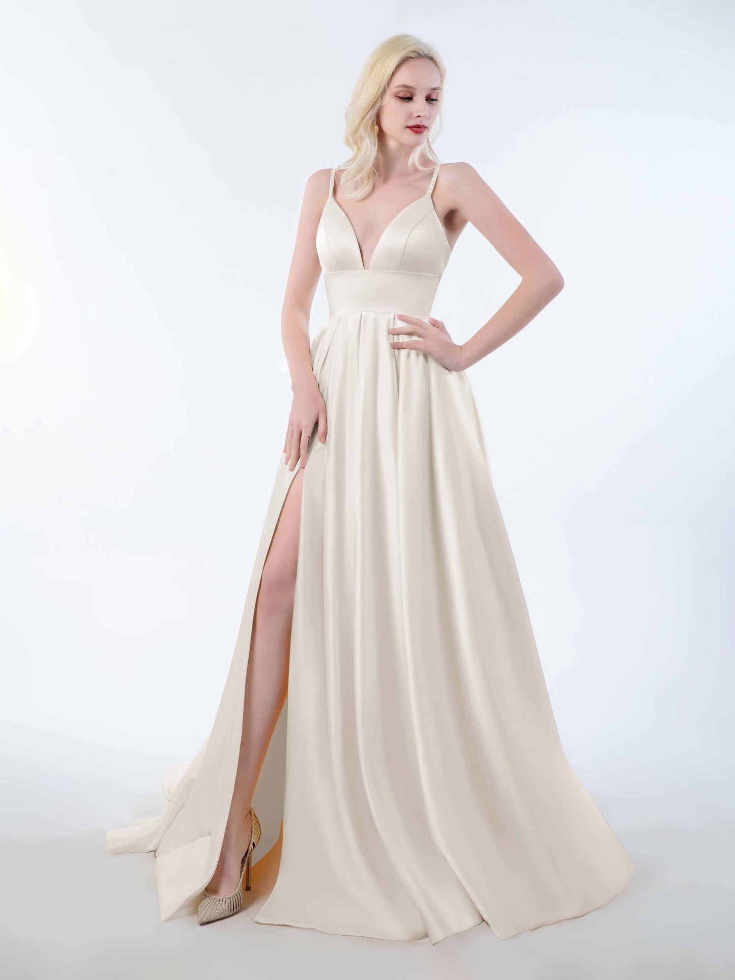 #color_Ivory