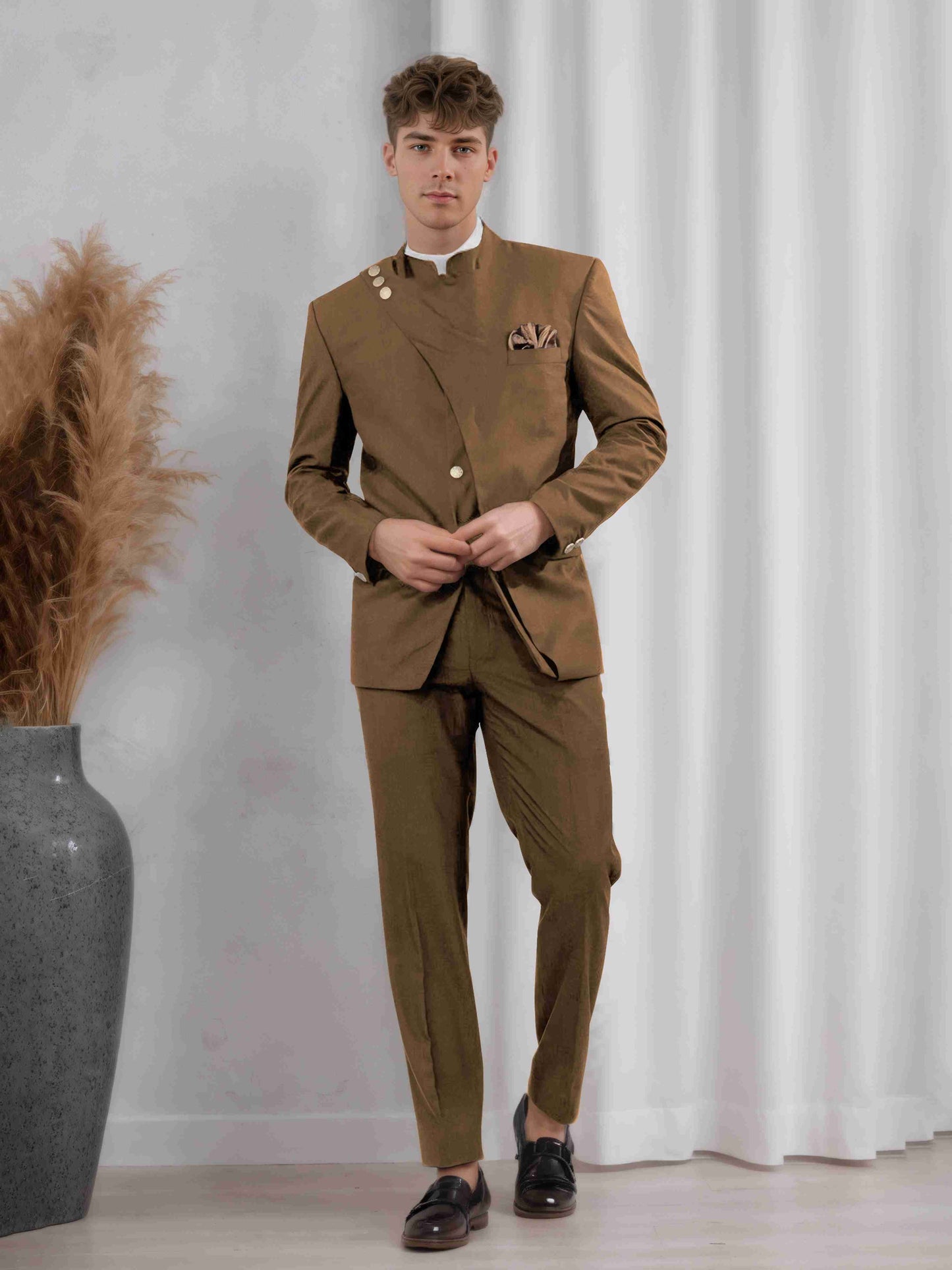 #color_Brown