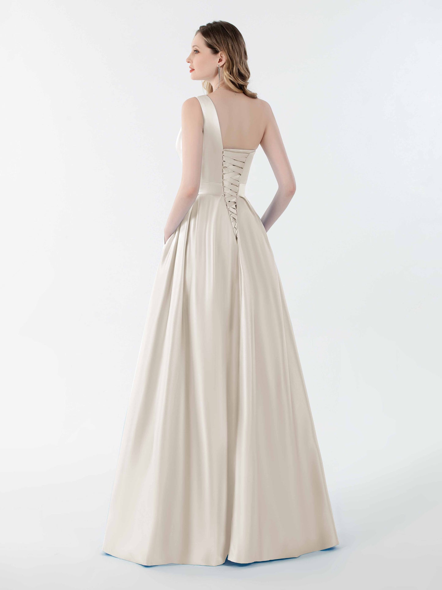 #color_Ivory