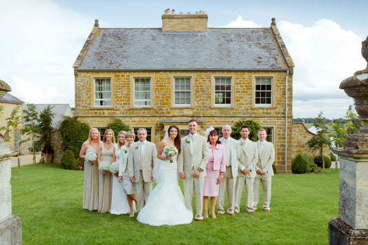 How to Match Mother of the Bride Dresses With Bridesmaid Colors