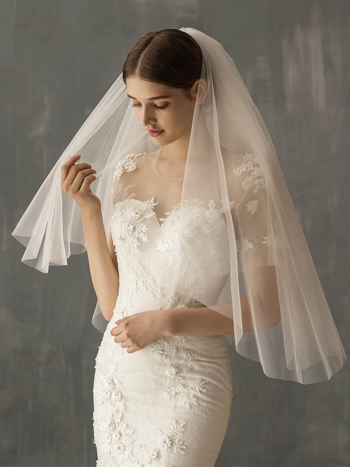 Minimalist Cut Edge Two Tier Tulle Bridal Fingertip Length Wedding Veils With Blusher UK