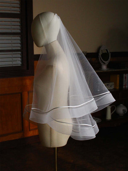 Simple Horsehair Edge Two Tier Tulle Bridal Fingertip Length Wedding Veils With Blusher UK