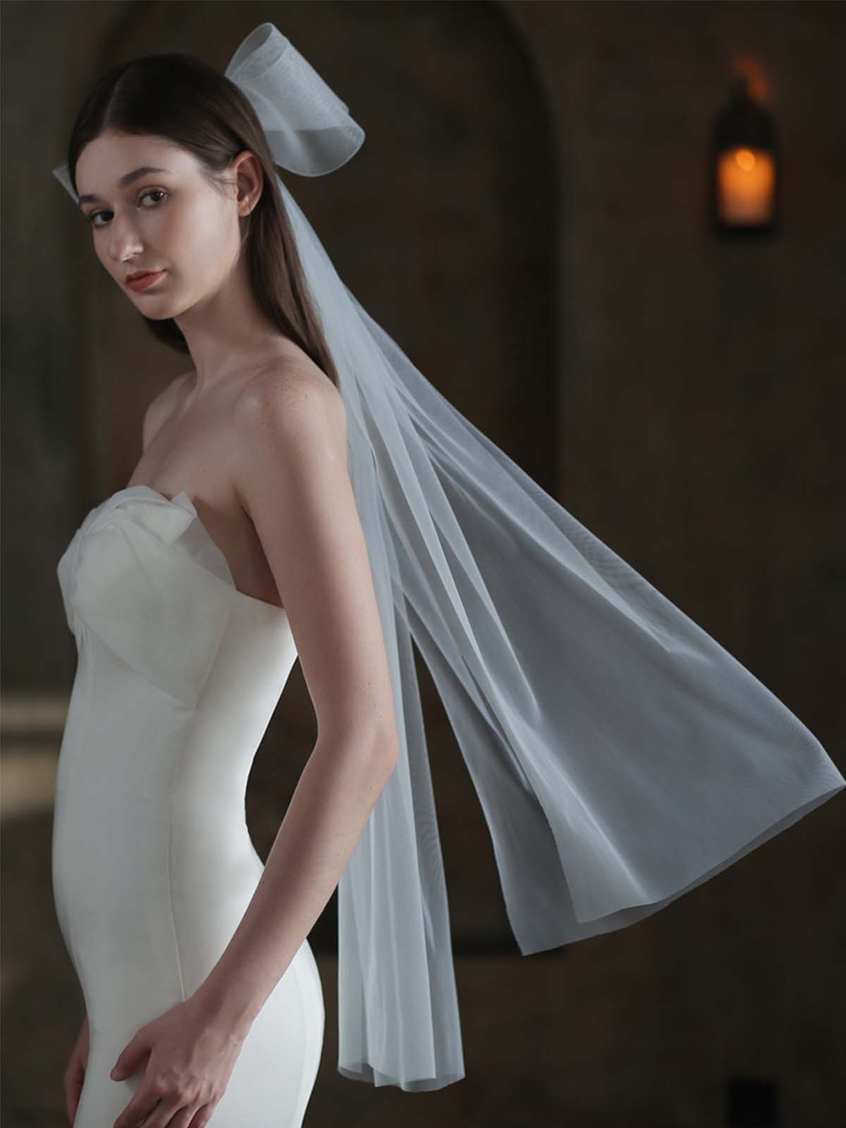 Bow Cut Edge Two Tier Tulle Bridal Elbow Length Short Wedding Veils UK