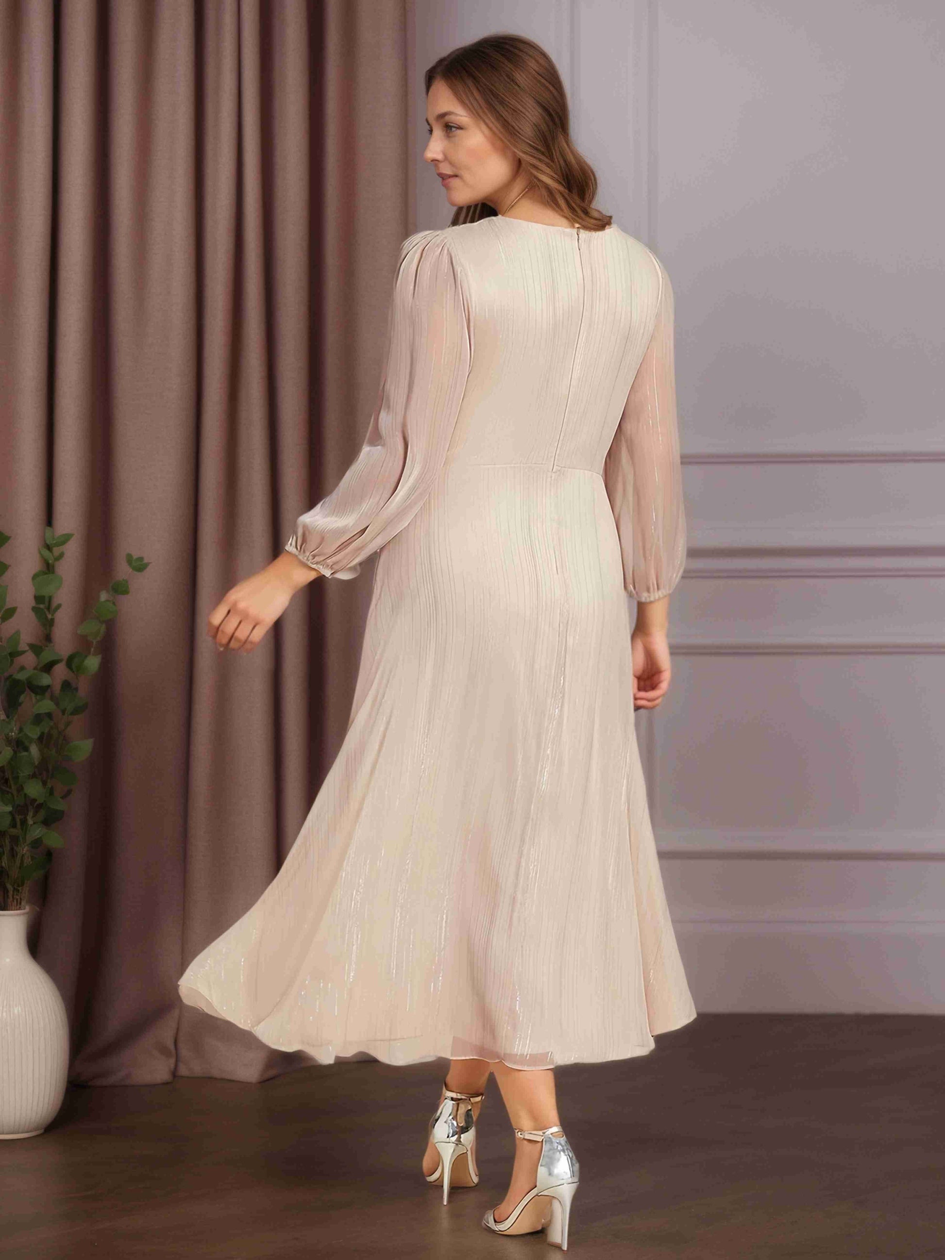 A-Line/Princess V-Neck Long Sleeves Tea-Length Mother of the Bride Dre –