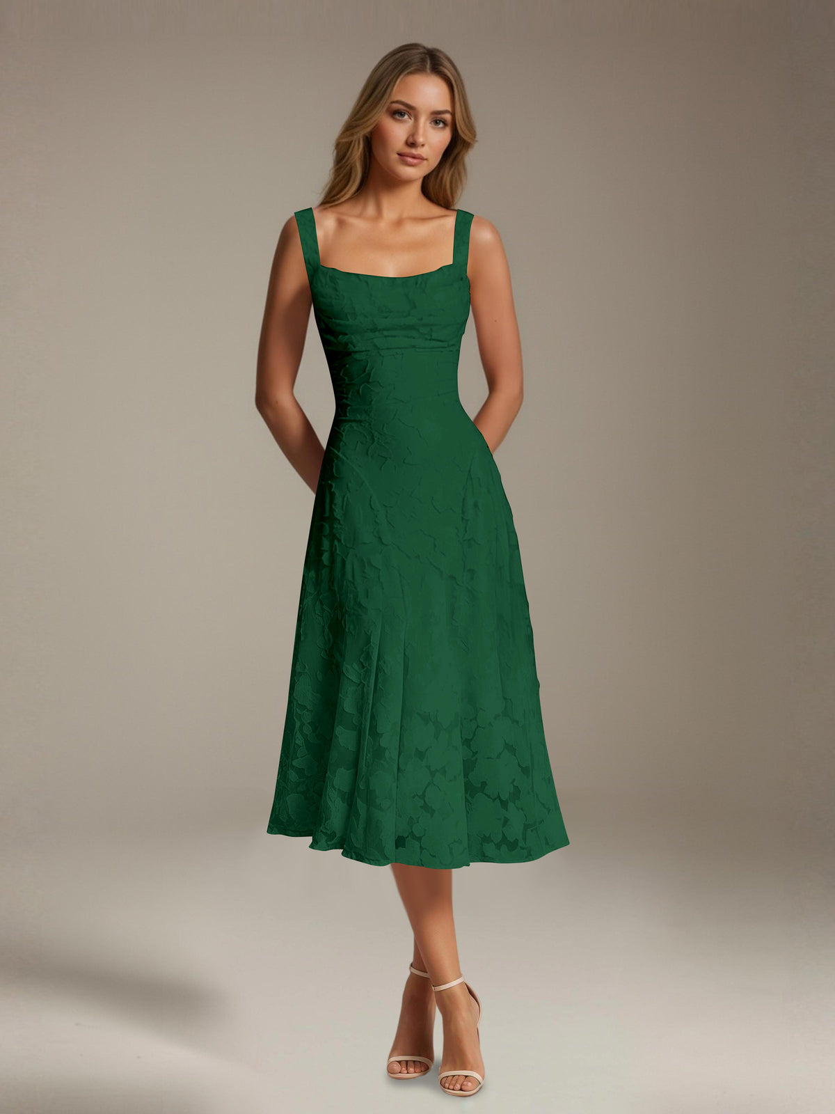 #color_Emerald Green