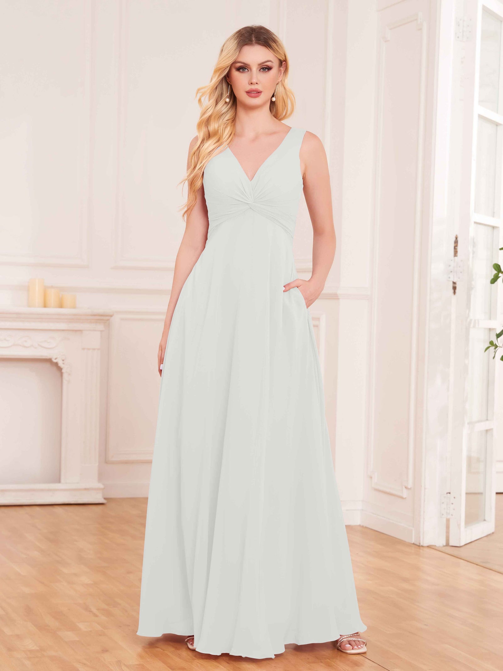 Elegant Pleated Sleeveless Chiffon Bridesmaid Dresses UK With Pockets