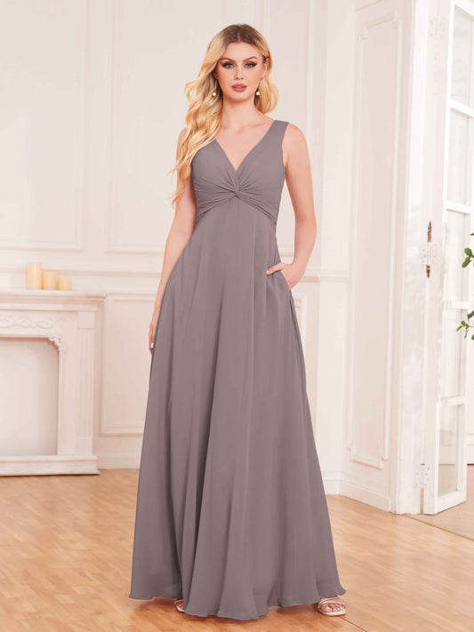 Elegant Pleated Sleeveless Chiffon Bridesmaid Dresses UK With Pockets