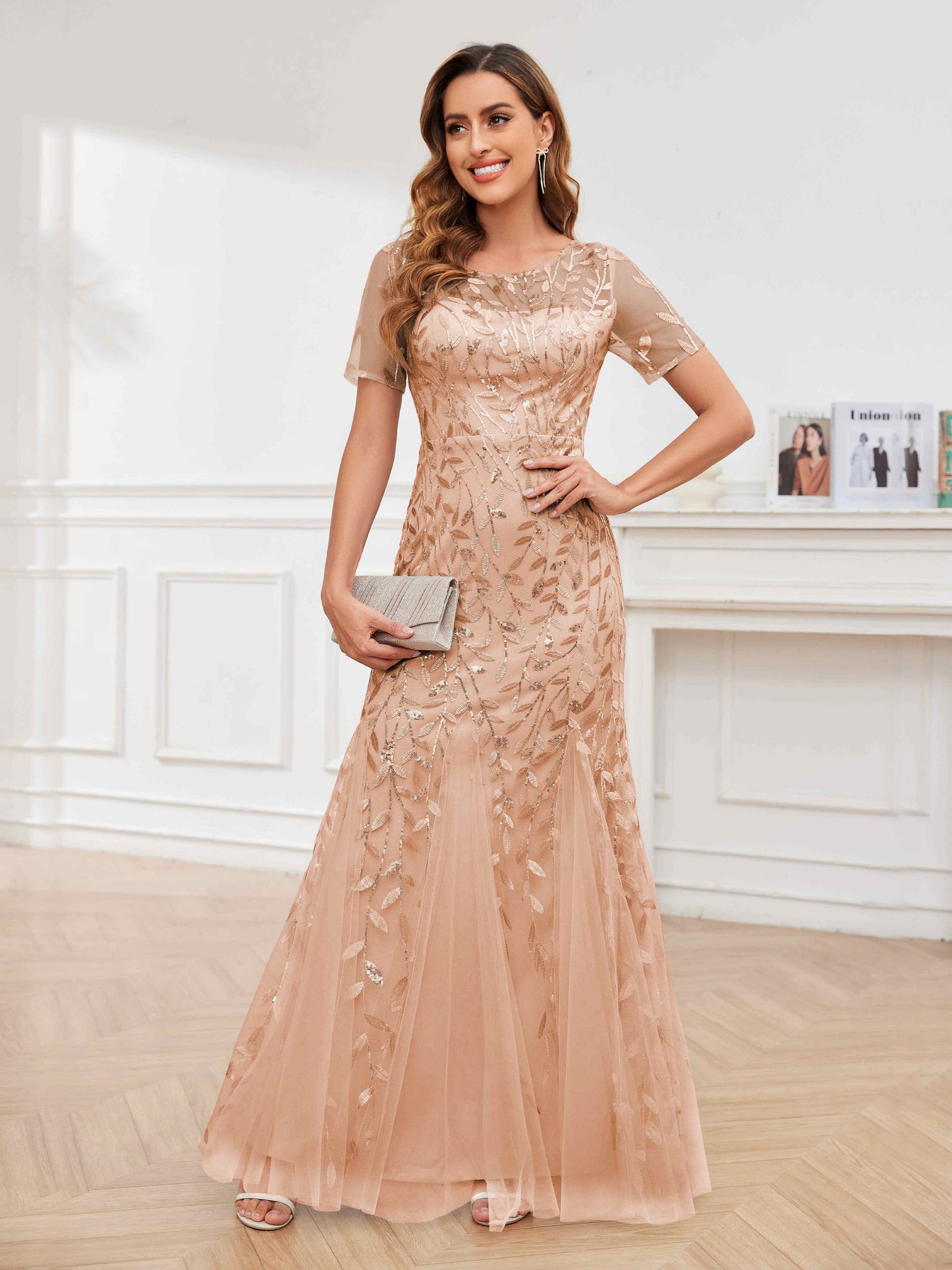 Graceful Short Sleeves Long Sequins Tulle Mother of the Bride Dresses UK