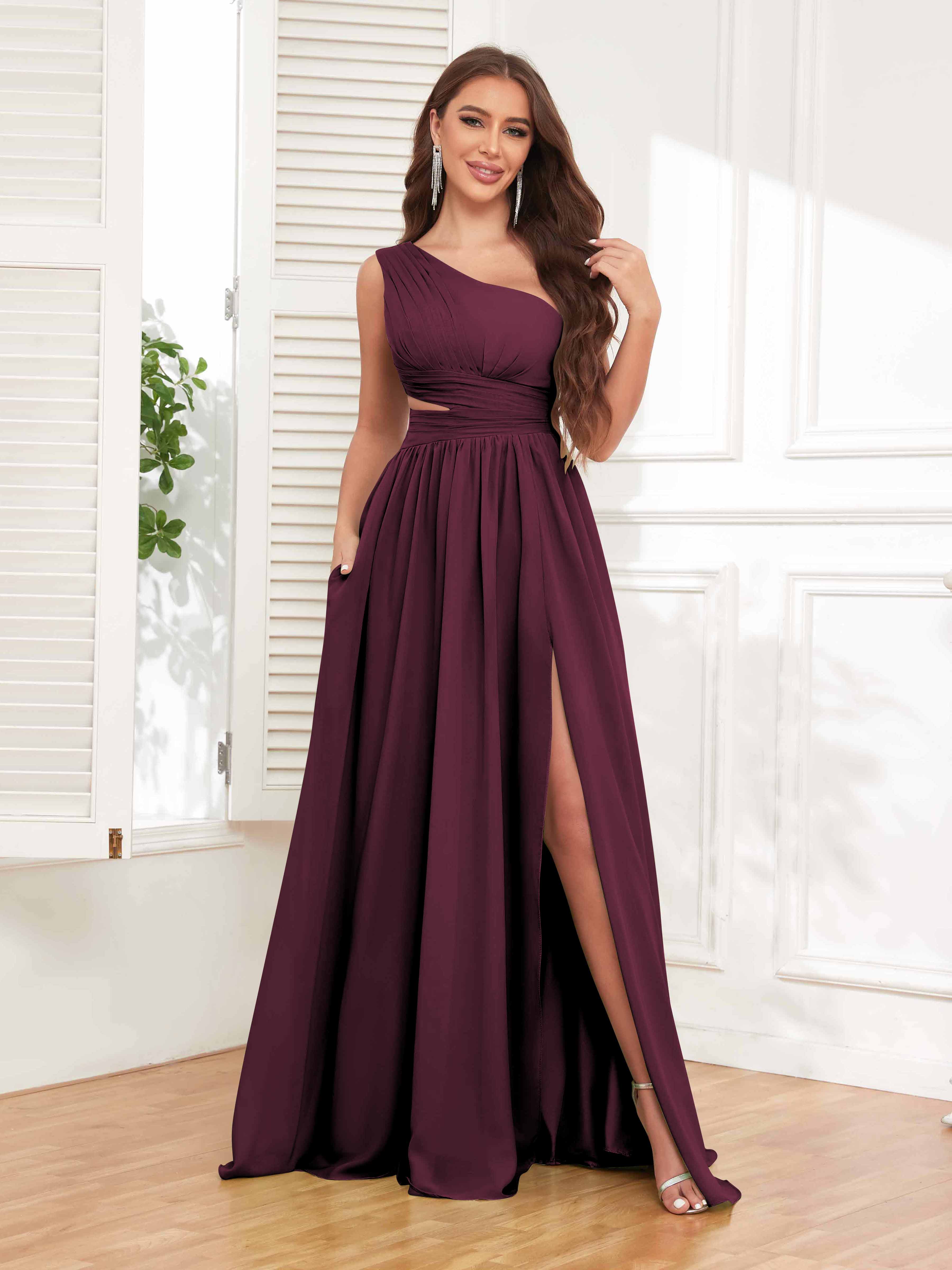 Classic Charm Burgundy Bridesmaid Dresses for a Timeless Wedding