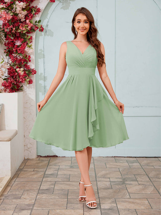 100+ Selected Dusty Sage Bridesmaid Dresses, Chiffon & Satin Available mollyevers.co.uk 100+ Selected Dusty Sage Bridesmaid Dresses, Chiffon & Satin Available mollyevers.co.uk