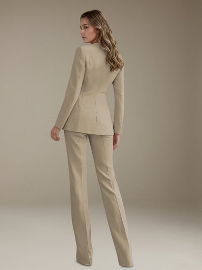 #color_Khaki