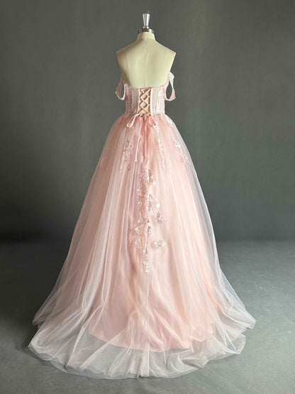 Modern Off The Shoulder Appliques Lace Up Tulle Prom Dresses