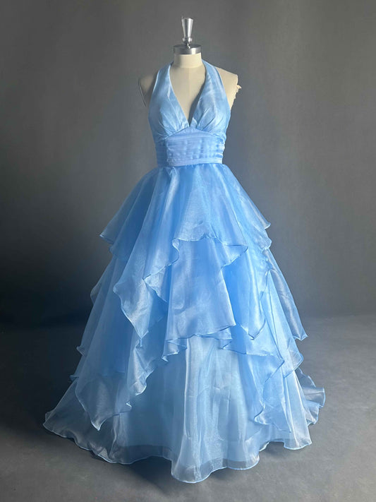 Enthralling Halter V-Neck Tiered Sleeveless Tulle Prom Dresses