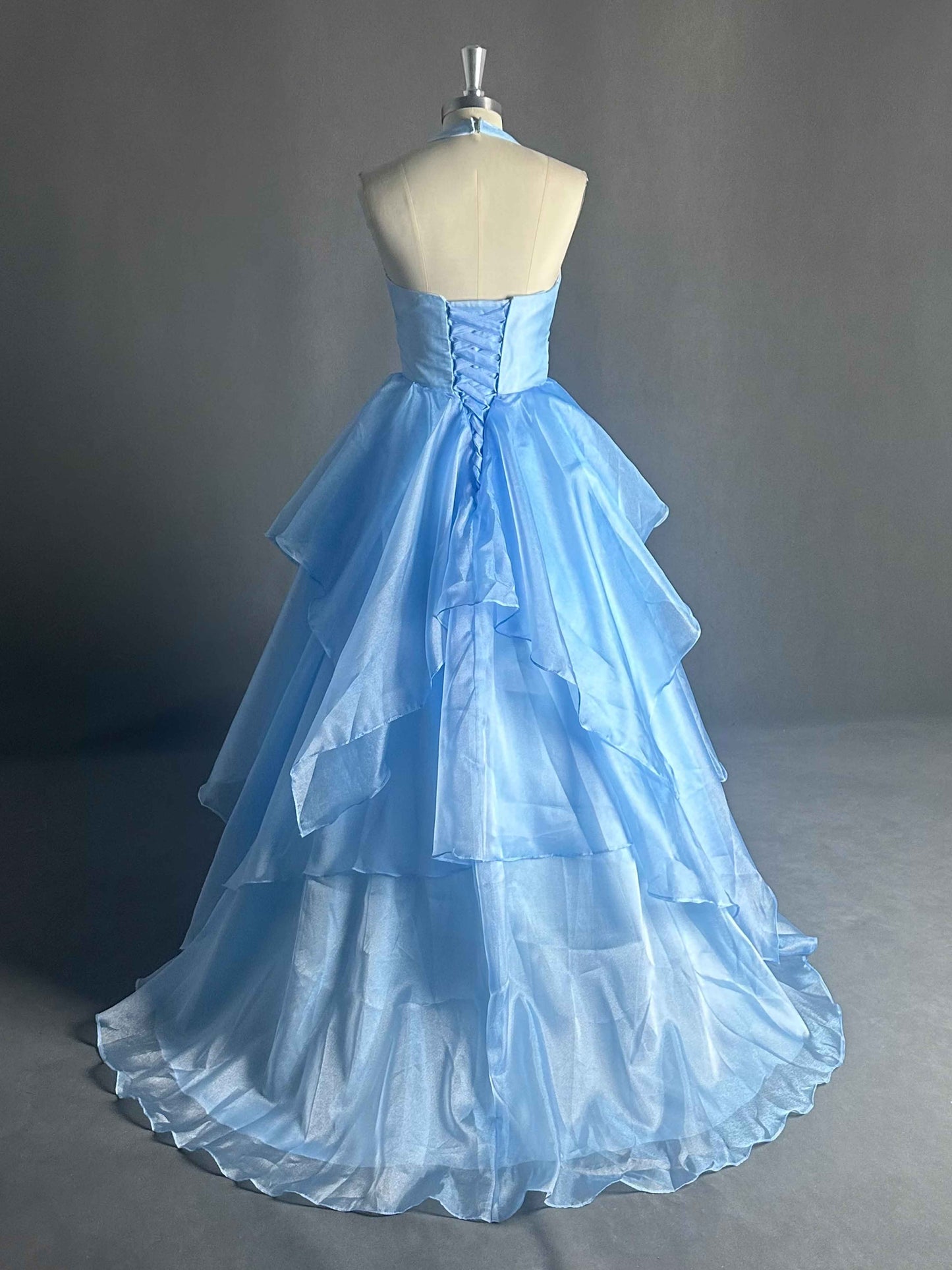 Enthralling Halter V-Neck Tiered Sleeveless Tulle Prom Dresses