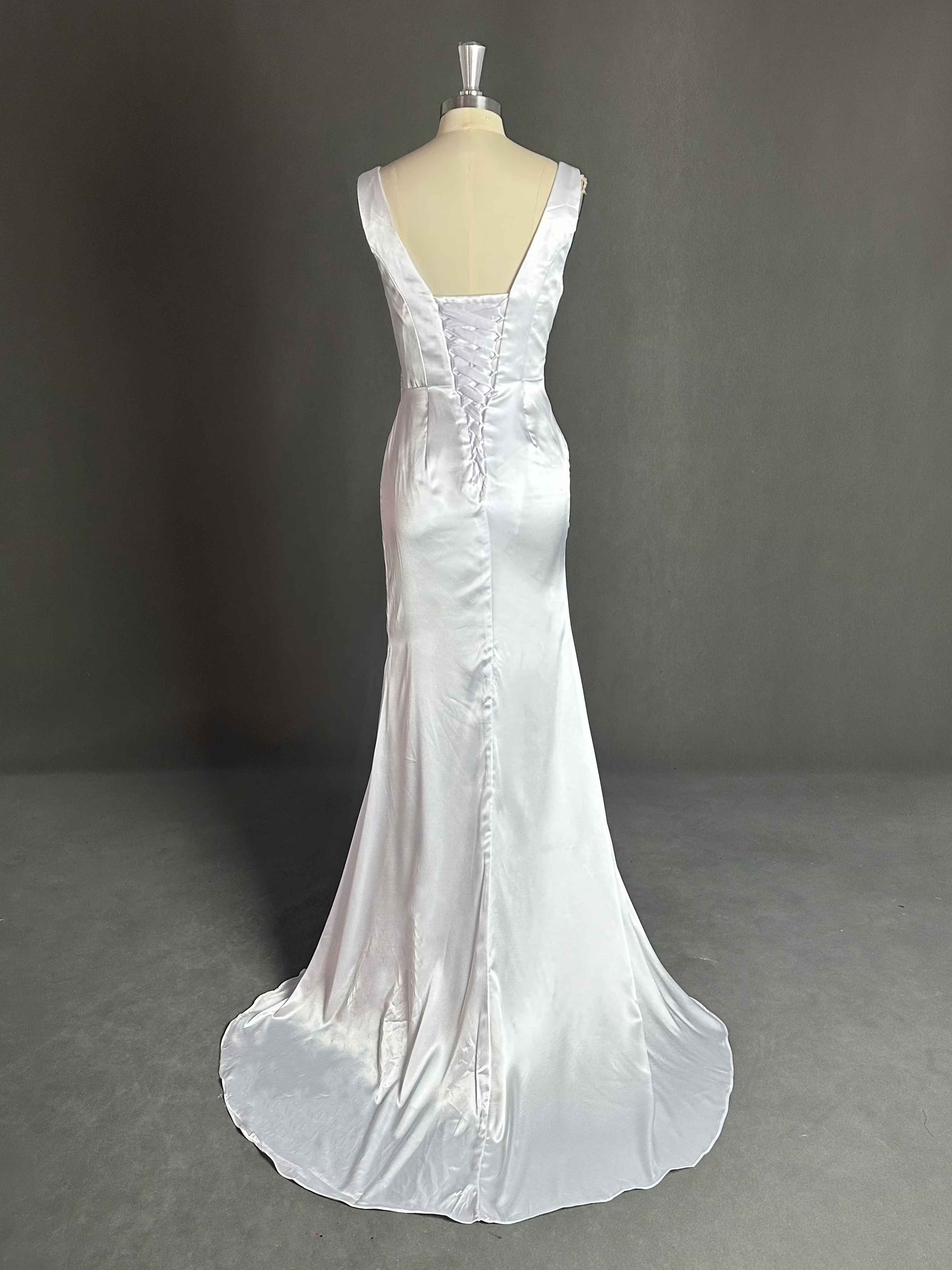 Modern Ruched Sleeveless V-Neck Sweep Train Wedding Dresses